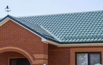 classic Aisgernis metal roof design